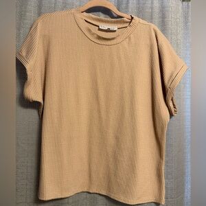 Women's Beige Textured Short Sleeve Top